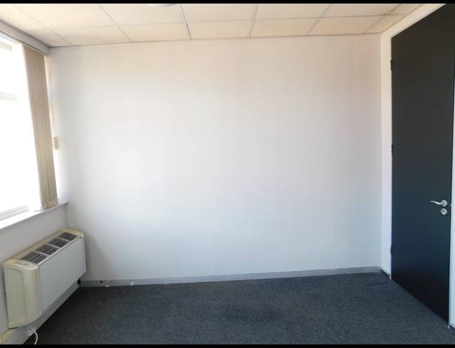 179M² OFFICE TO LET IN RANDBURG CENTRAL